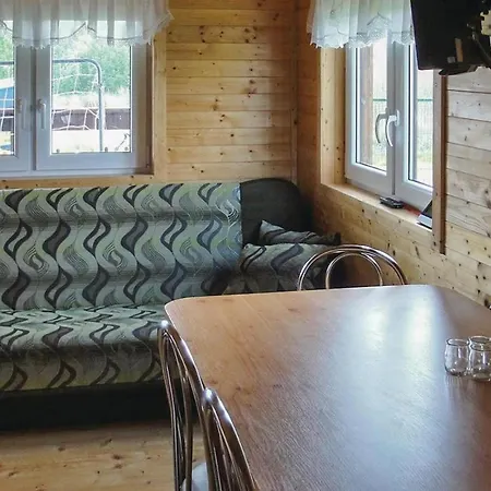 Vakantiehuis Two-bedroom With View 03 *