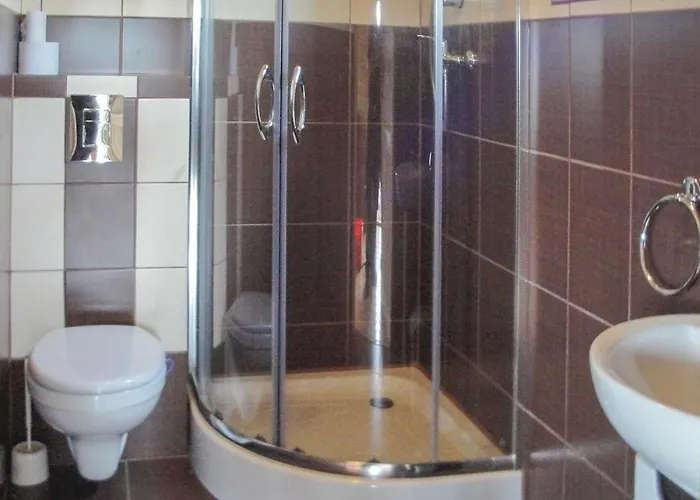 Two-bedroom With View 03 *