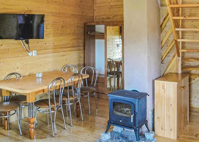 Сasa de vacaciones Two-bedroom With View 03