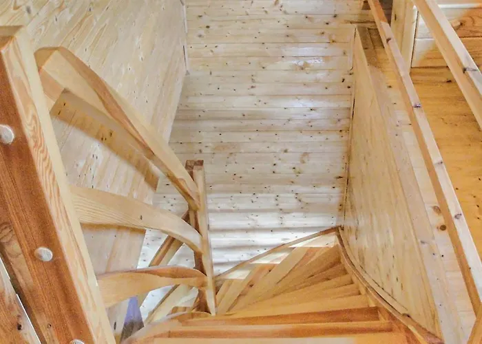 Сasa de vacaciones Two-bedroom With View 03 *