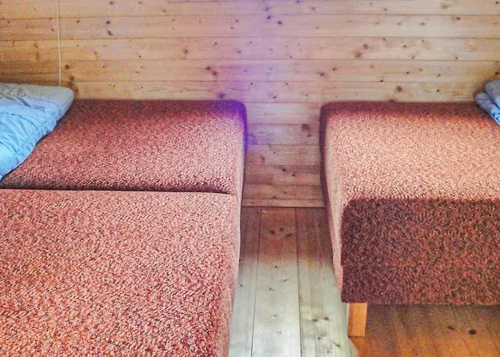 Сasa de vacaciones Two-bedroom With View 03 *